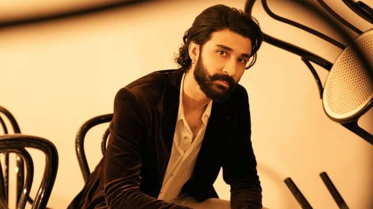 Raghav Juyal - The Badass of Bollywood Aryan Khan's highly awaited project which is a sleek, action-packed series and is already generating buzz. Raghav proved his versatility with Gyarah Gyarah's slow-burning intrigue and Kill's bold action. He now transforms that adaptability into a more incisive character that has the potential to rank among the season's top must-see programs.