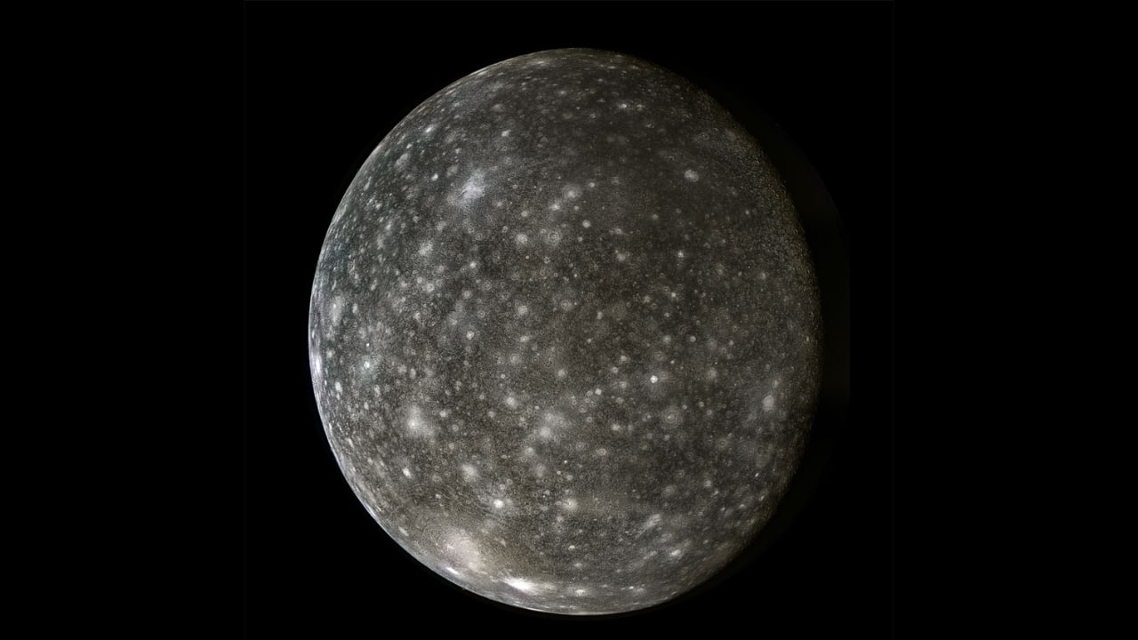 NASA's picture of the Day, September 1: Jupiter’s Moon Callisto, a dirty iceball, may hide ocean beneath its surface