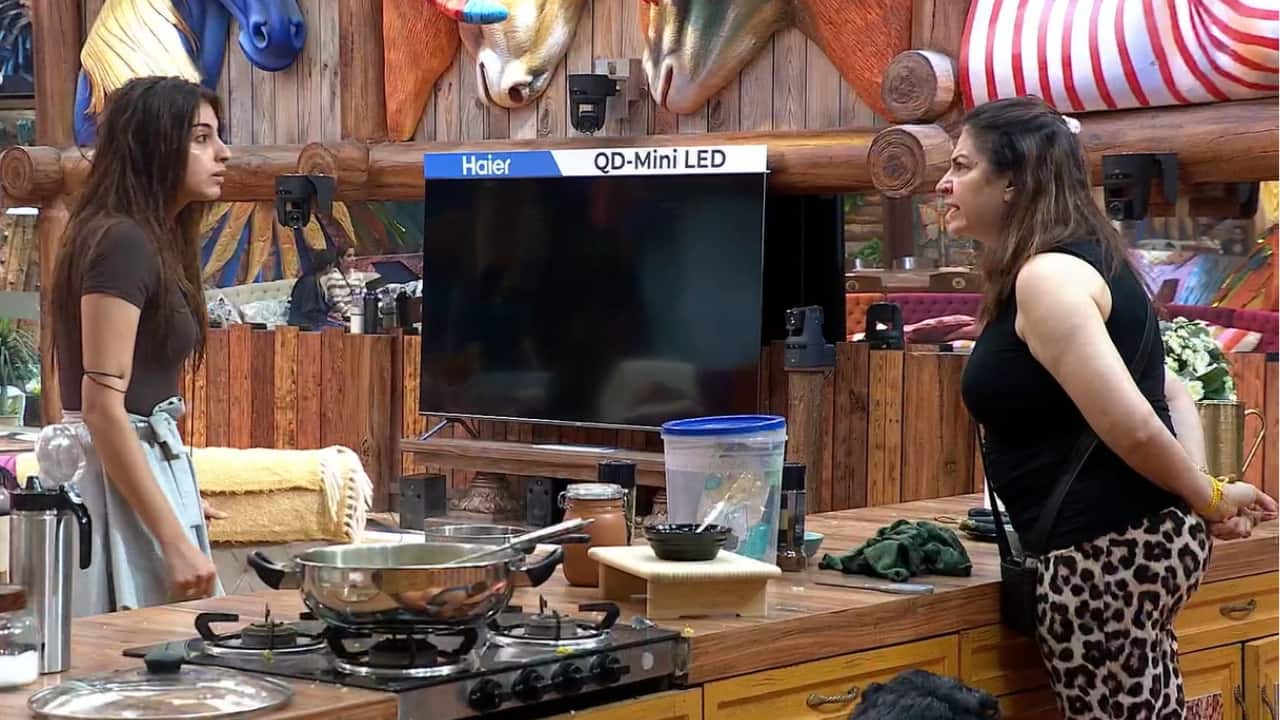 Bigg Boss 19: Farhana Bhatt calls Neelam and Kunickaa '2 kaudi ki aurat'