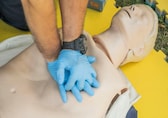 Heart attack and cardiac arrest: How to perform CPR before doctor or nurse comes