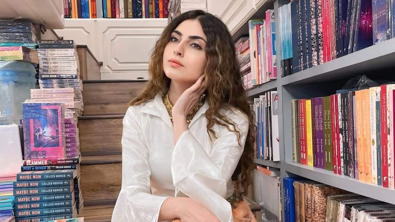 Debate over religious conservatism  Her public remarks frequently provoked discussion on religious conservatism. She fought for women's freedom and rights, but some felt she was going too far and that customs should be honoured.