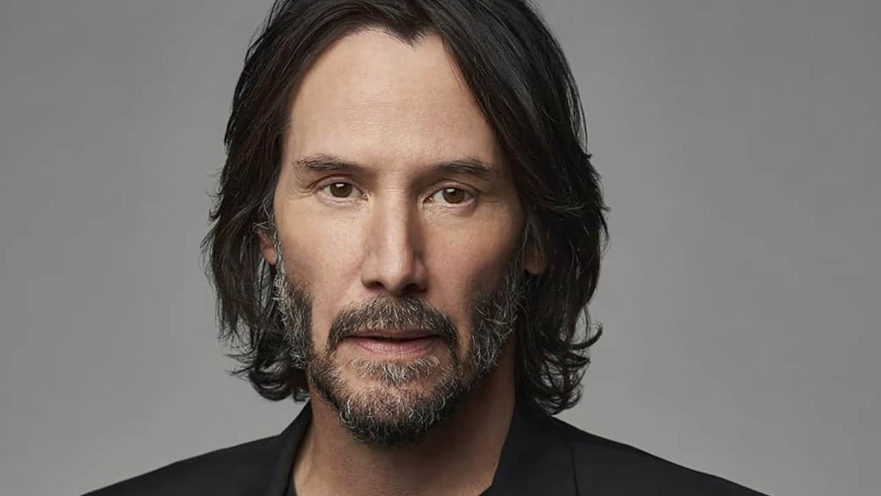 Collect vintage Typewriters Besides being a bike lover, Keanu also loves to collect vintage Typewriters. In a 2017 interview with Women's Health magazine, the actor admitted, “I like the sound and feel of the keys. There's something satisfying about having a thought, then seeing it on the page.”
