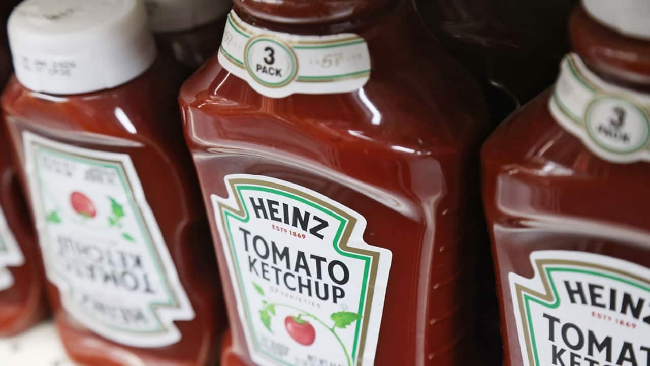 Kraft Heinz to separate into two publicly traded companies