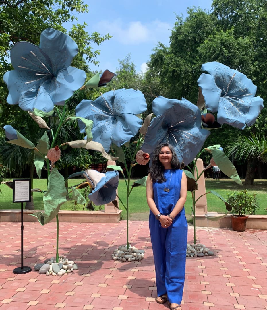Juhikadevi Bhanjdeo's 'Unwoven', made with linen and safety pins, depicts the flax flowers that linen is woven from. (Image: Moneycontrol)