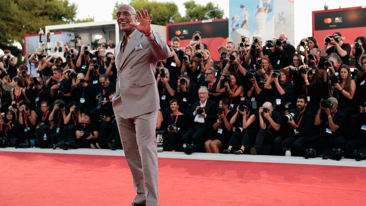Venice Film Festival: Dwayne Johnson’s dramatic weight loss stuns fans; Twitter says, ‘The Rock turned into a pebble’