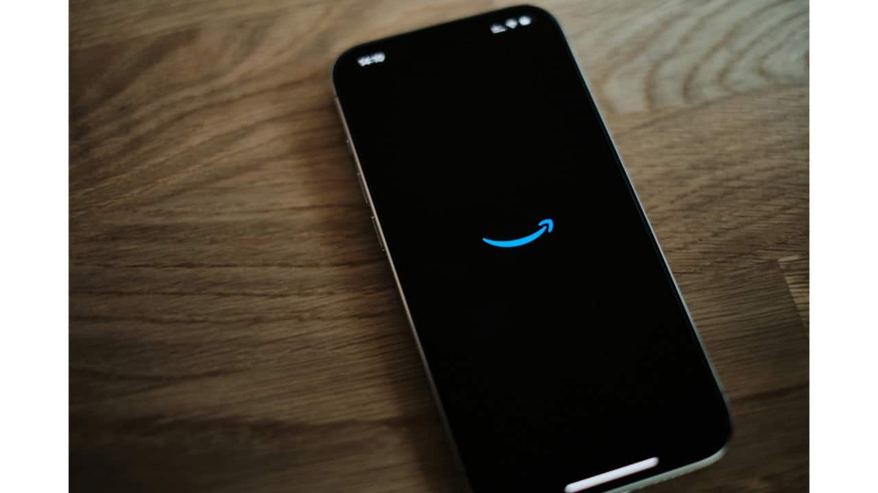 Amazon debuts Lens Live, an AI-powered tool for real-world shopping