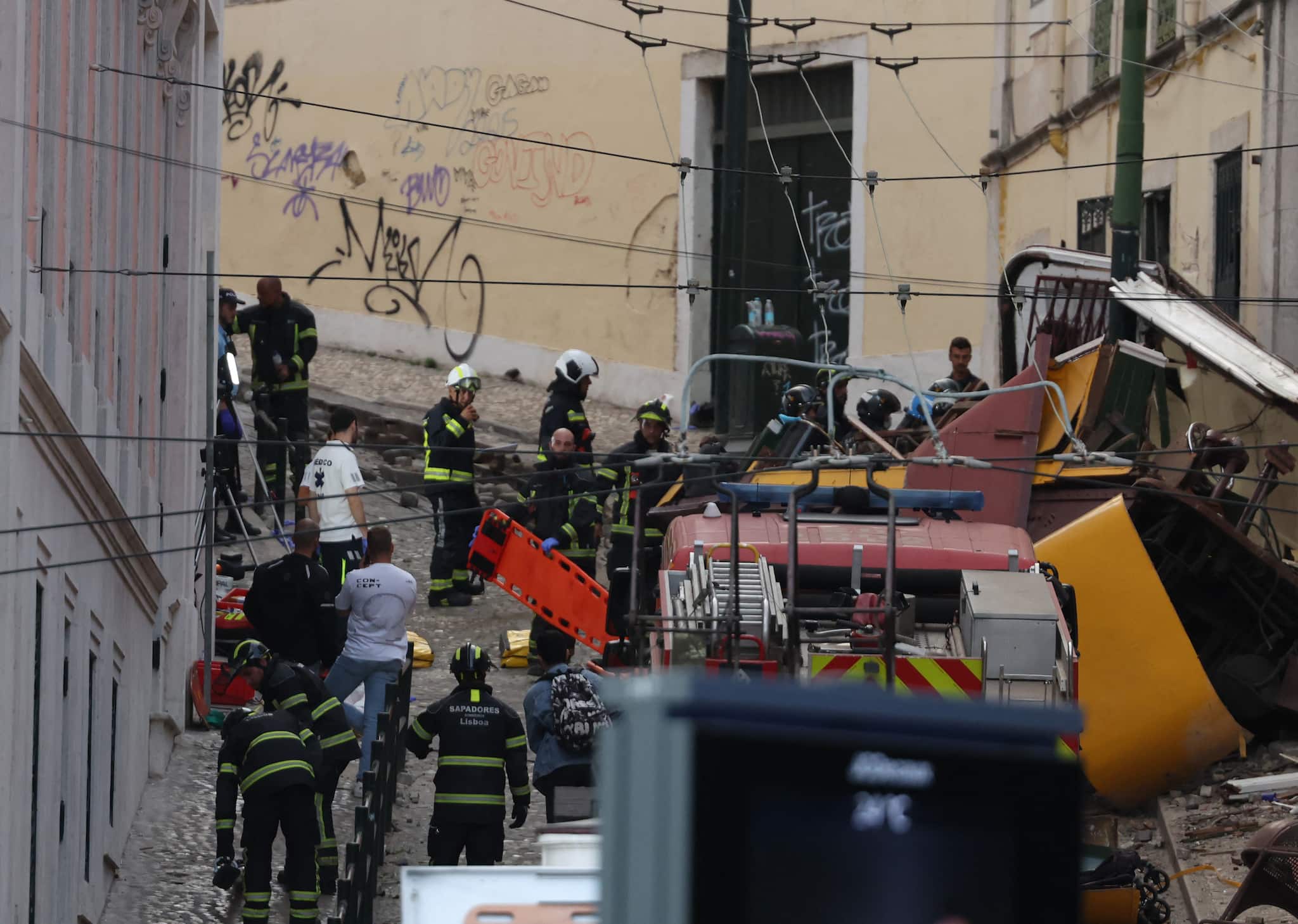 Lisbon cable car tragedy: Gloria Funicular derailment leaves 15 dead, dozens hurt | Watch