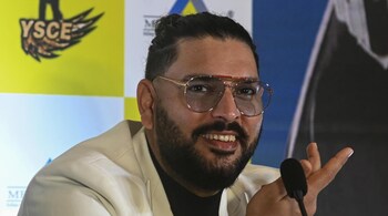 Coach Yuvi's unique tip to wards Gill and Abhishek: Play golf and increase tally of runs (Photo- PTI)