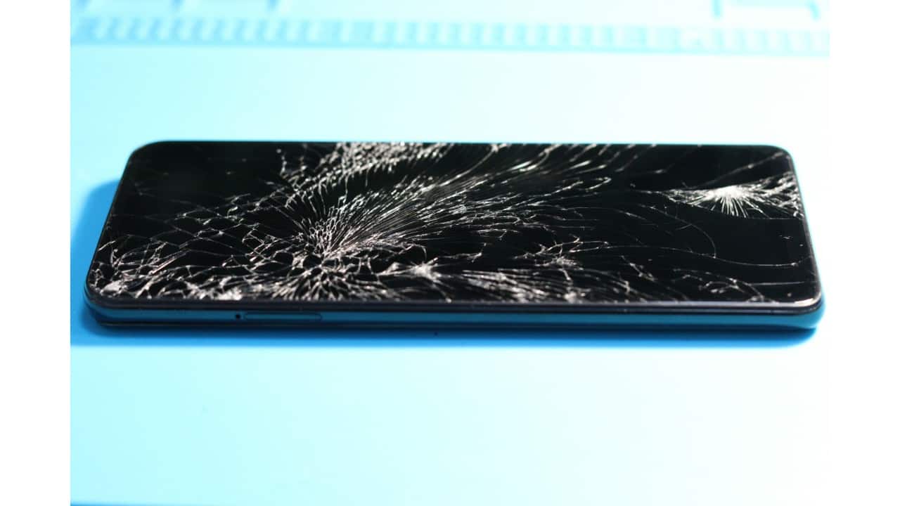 Study shows durability is now a top smartphone priority, claims report