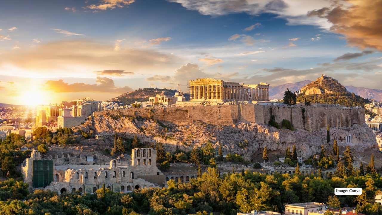 4. Athens, Greece History whispers from every corner of Athens, yet the city pulses with modern energy. Cafés spill into lively squares, blue skies stretch endlessly overhead, and plates of olive oil–drizzled dishes bring the best of the Mediterranean diet. Here, walking through the streets feels like walking through centuries—with joy around every corner. (Image: Canva)