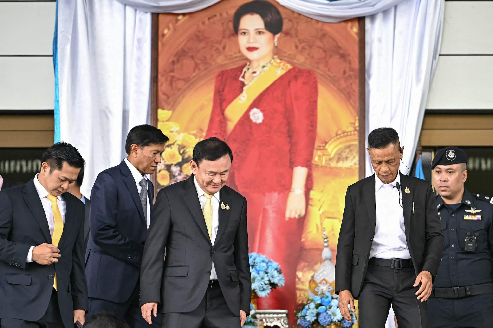 Thaksin Shinawatra leaves Thailand as parliament prepares to elect new PM