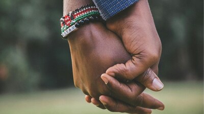 Benched, ghosted, or in a situationship? Here’s what these modern dating terms really mean