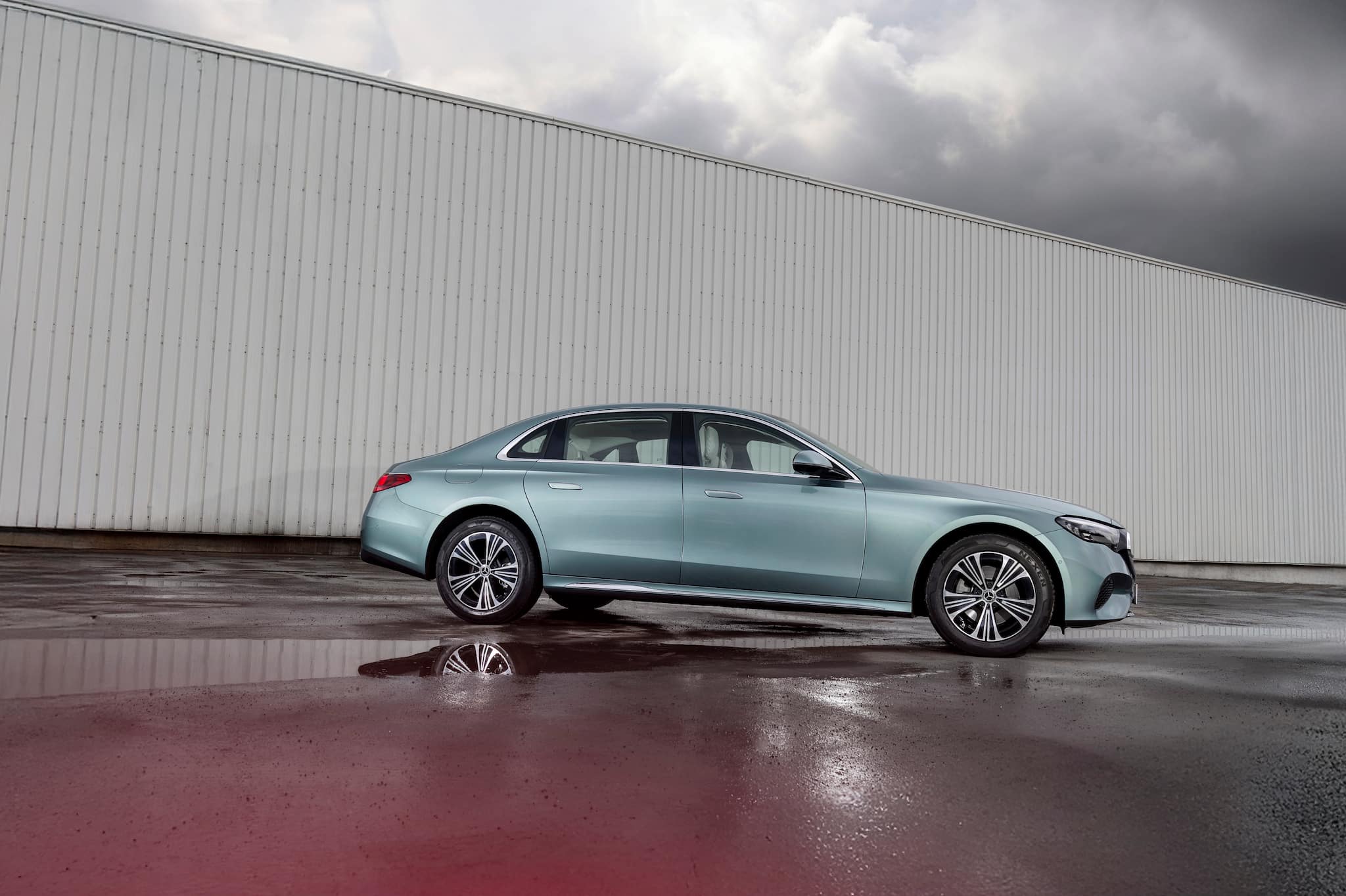Mercedes-Benz E-Class LWB