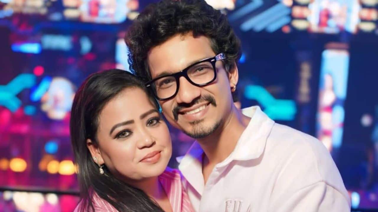 Bharti Singh and Haarsh Limbachiyaa In 2020, the NCB arrested the comedian and her spouse after seizing 86.5 grams of cannabis from their home. They were later released on bail after confessing to using the drug.
