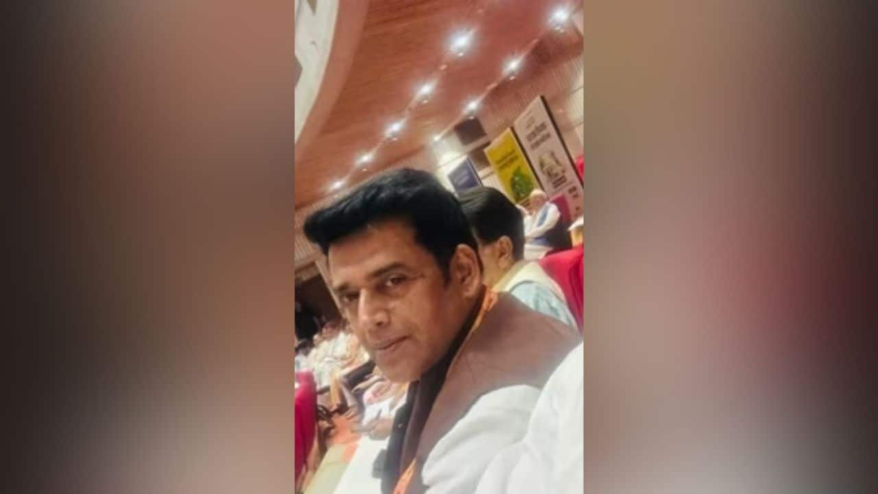 PM Modi sits in last row during NDA workshop, Ravi Kishan shares picture: 'Strength of BJP...'