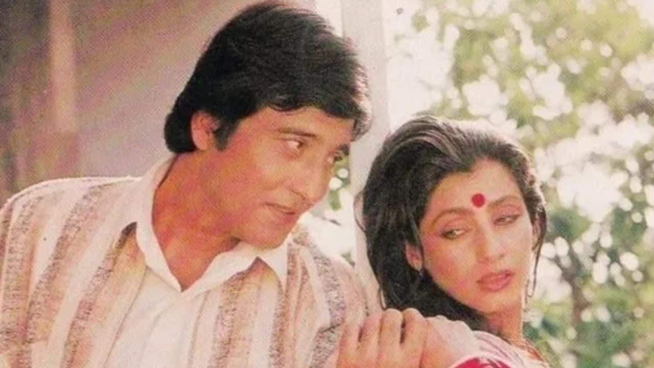 When Vinod Khanna continued an intimate scene with Dimple Kapadia after 'cut' leaving her shocked