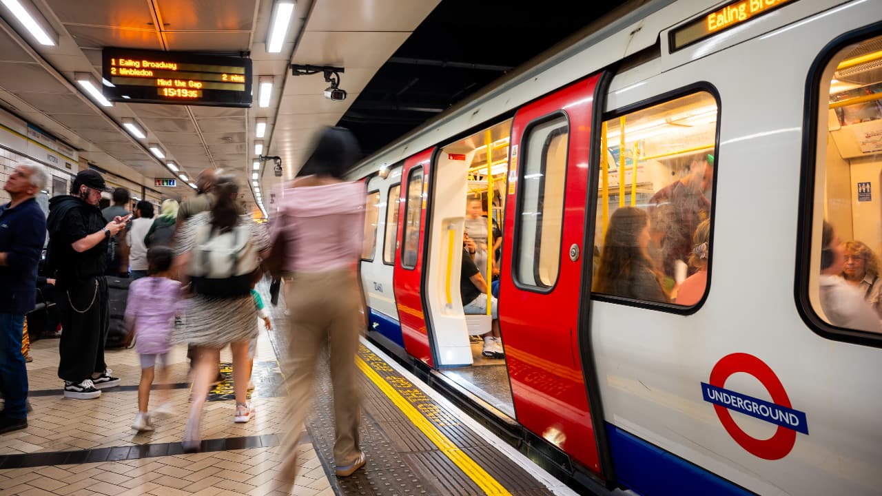 London’s commuters face travel chaos as tube strike hits hard