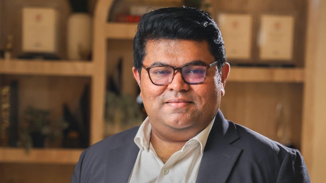 Daily Voice | Fed likely to stay cautious in December, not cut rates: Waterfield’s Vipul Bhowar