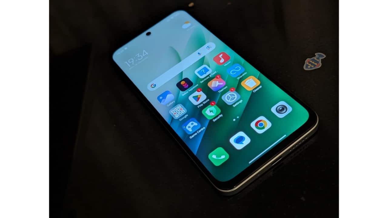 Selfie Camera An 8MP front-facing shooter is modest in 2025 standards. Good enough for video calls, but social media users may find it underwhelming. Selfie Camera An 8MP front-facing shooter is modest in 2025 standards. Good enough for video calls, but social media users may find it underwhelming.