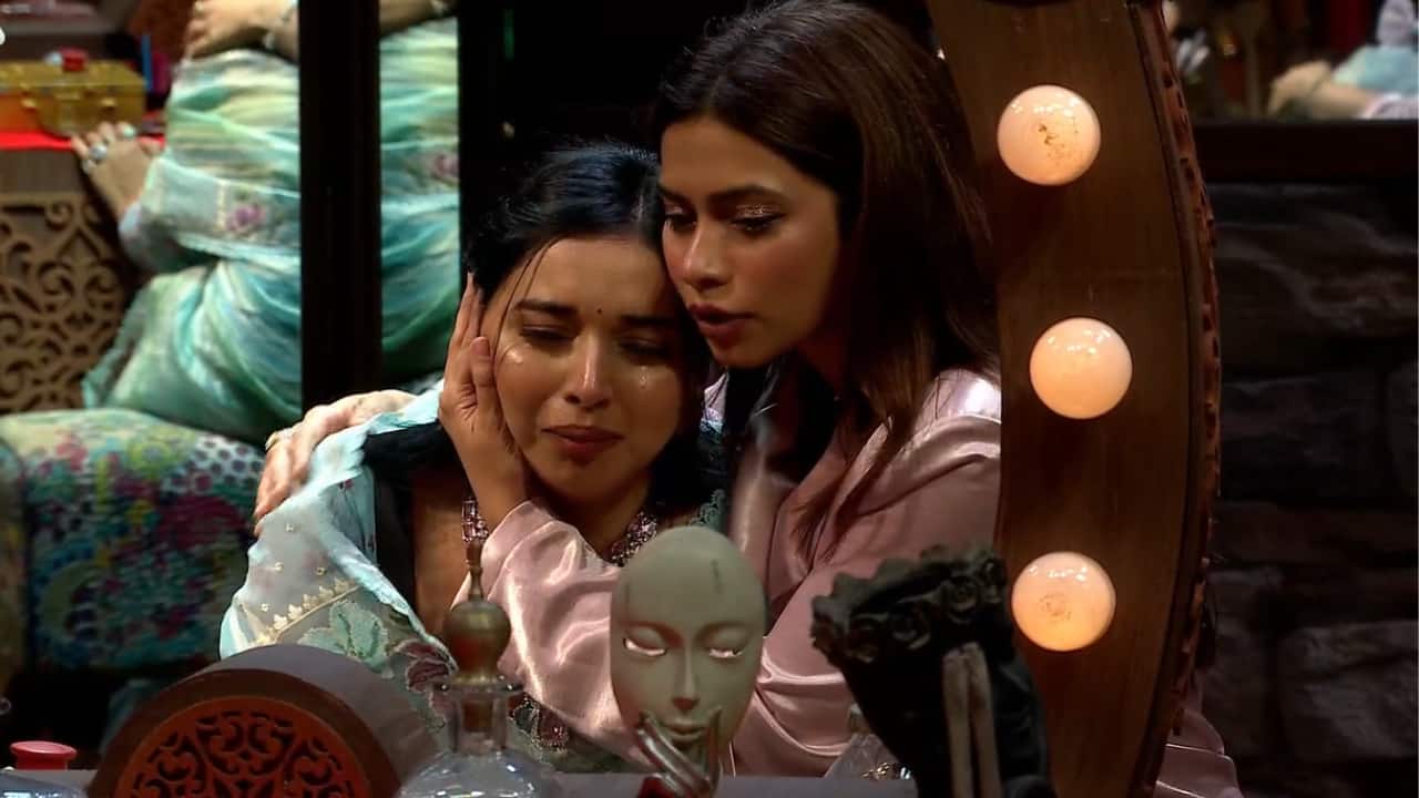 Bigg Boss 19: Tanya Mittal breaks down after Kunickaa’s harsh words;  Zeishan tells latter "Ayaan, tu apni maa ko dekh pehle"