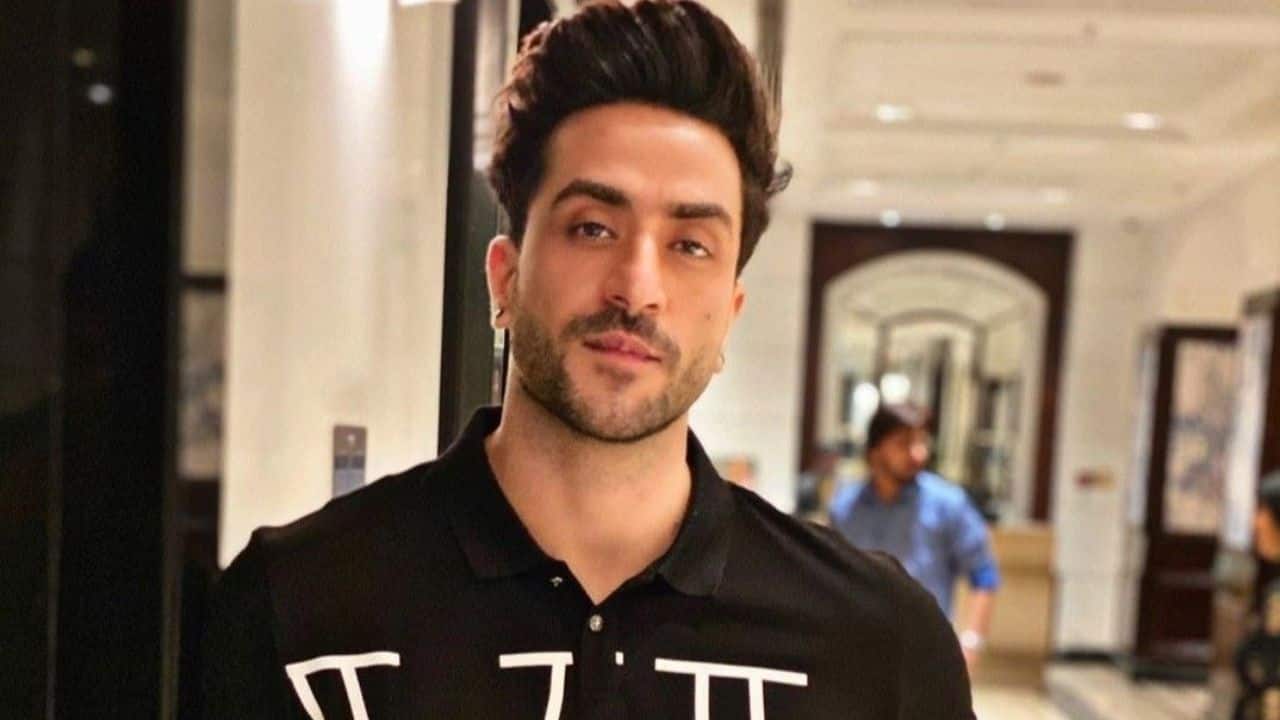 Actor Aly Goni reveals how he lost 10 kg and rebuilt strength after injury Actor Aly Goni reveals how he lost 10 kg and rebuilt strength after injury