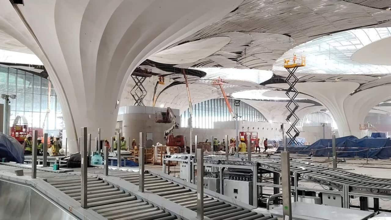 Other key projects, such as the Thane-Airport elevated corridor, remain at the planning stage, while the approved JNPA Expressway is awaiting execution. Upgrades to existing highways like the Sion-Panvel are ongoing but will not be ready for the September opening. (Photo: X)