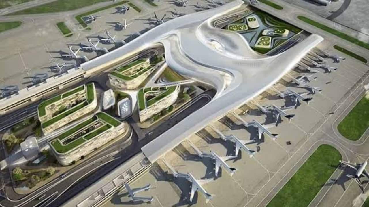 Once operational, Mumbai will join a small group of Indian cities with two functional airports. The first phase of the project, developed by a joint venture between Adani Airports and CIDCO, is racing toward completion after missing its initial June deadline, as noted by Chief Minister Devendra Fadnavis. According to a Free Press Journal report, the airport’s CEO, BVJK Sharma, stated initial operations would handle a modest 8-10 air traffic movements per hour. (Photo: X)