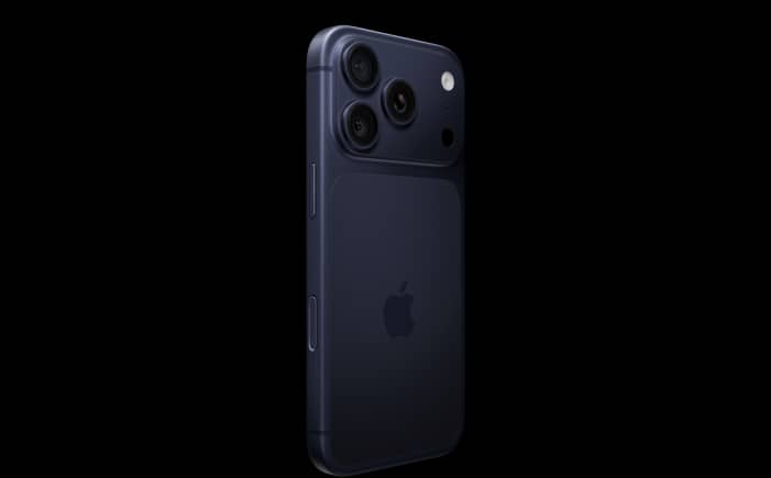 Availability: Customers can purchase iPhone 17 from 560+ Croma and TRiBE by Croma stores in 206 cities, as well as online via Croma.com and Tata Neu. Availability: Customers can purchase iPhone 17 from 560+ Croma and TRiBE by Croma stores in 206 cities, as well as online via Croma.com and Tata Neu.