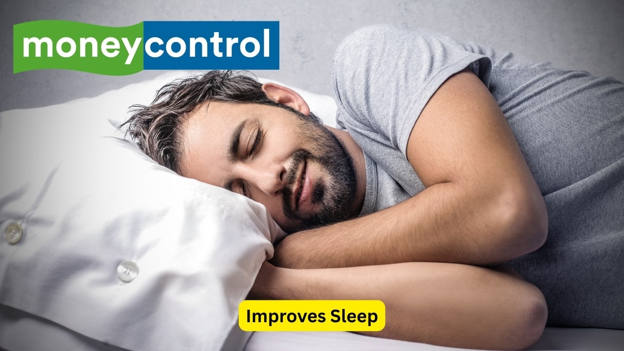 Improves Sleep A good relaxing night activity such as journaling, reading, or taking a warm bath sets the stage for slowing down your body. You should be careful to avoid screens before sleep. Blue light can impede the production of melatonin, but good sleep hygiene can produce longer and deeper sleep. Better quality sleep translates to better focus, mood, and overall health.(Image: Canva)