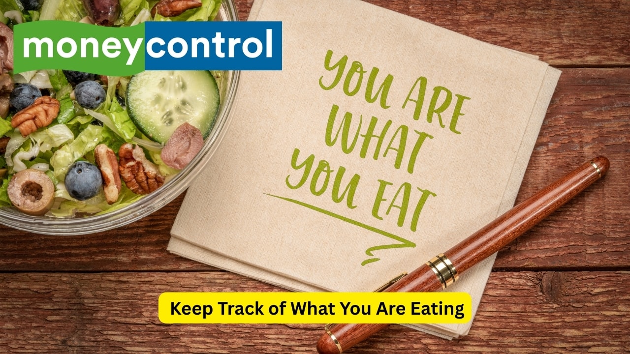 Keep Track of What You Are Eating Keeping a food journal or tracking your food with an app can help bring to your attention the way you eat and what you may want to do differently. Tracking actions can help you stay compliant with healthier routines and help you understand dietary behaviours. Tracking and acting on this information can be advantageous for your weight management, as well as contribute to healthier eating habits.(Image: Canva)