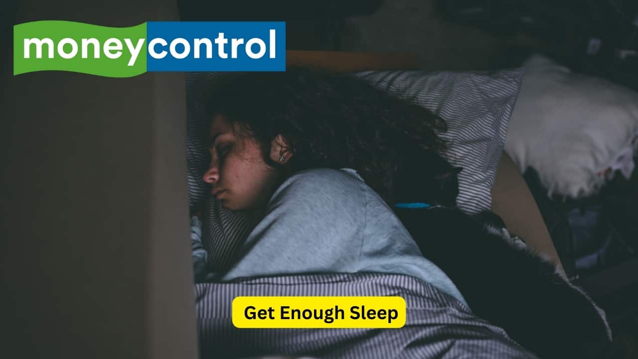 Get Enough Sleep Adequate sleep is highly important for managing weight. Poor sleep, whether from lack of sleep or poor quality, can interfere with hormones that manage hunger and appetite, resulting in more calories eaten. Aim for 7–9 hours of restful sleep nightly to improve metabolic health and support weight loss.(Image: Canva)