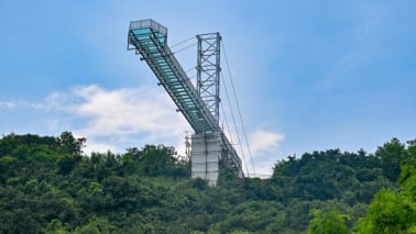 The glass can hold more than 100 people and support loads of 500 kg per square metre. (Photo: X) The glass can hold more than 100 people and support loads of 500 kg per square metre. (Photo: X)