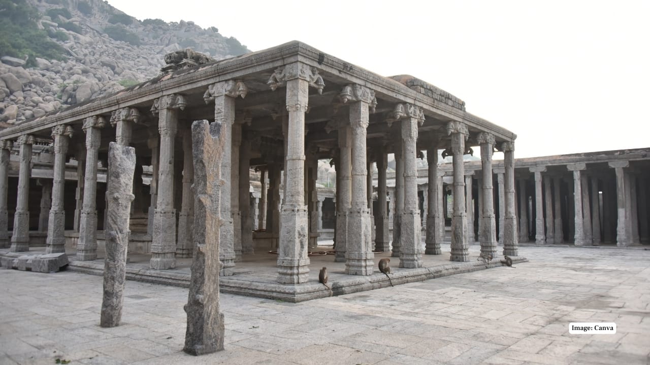 Temples in the campus of Gingee Fort (Image: Canva)