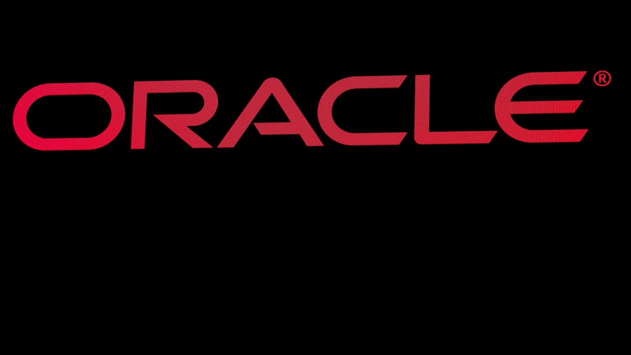 Oracle's blockbuster surge shows AI trade's growing influence on market
