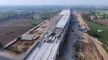 Upcoming bullet train station in Surat (IndiaInfra02 / X)
