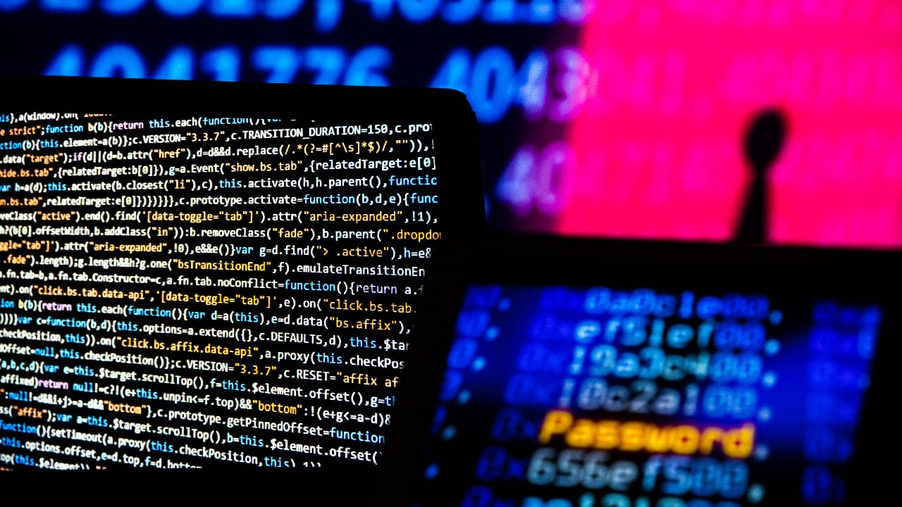 Vietnam warns of major data theft after credit center hacked