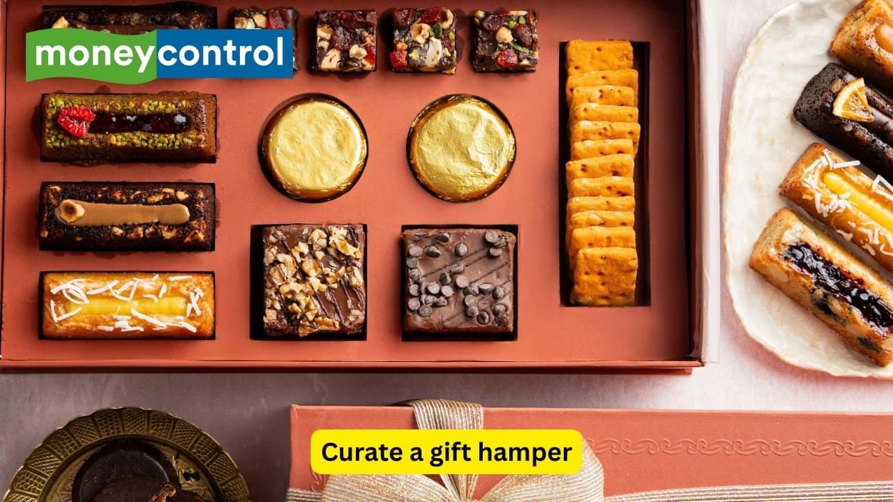 Curate a gift hamper You can customise the gift hamper by adding healthy treats, fruits, personalised gifts, or gourmet savouries. This helps you stay on budget and offers a variety of options to choose from. The fun mix is sure to delight those who receive it. (Image: Canva)