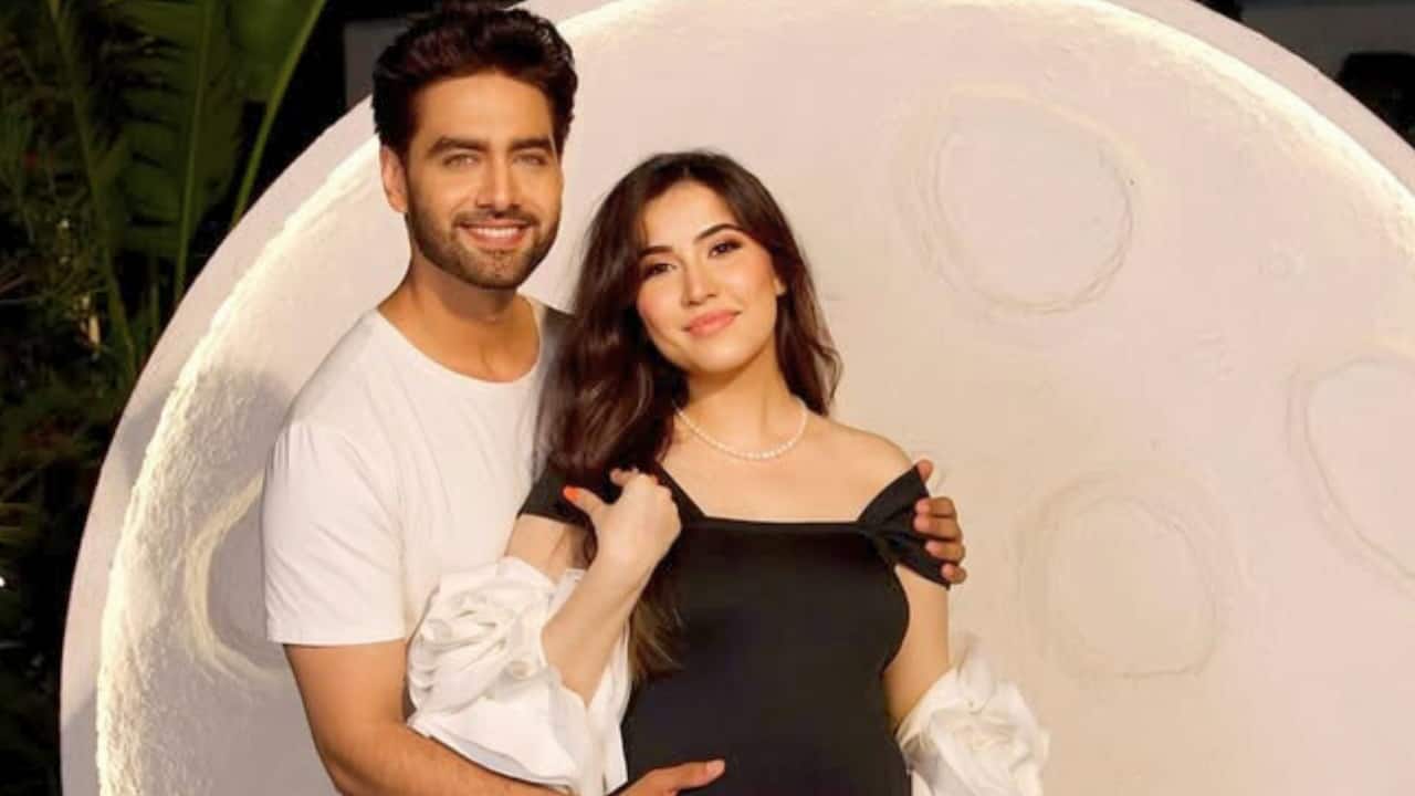Yeh Rishta Kya Kehlata Hai's Rohit Purohit and wife Sheena Bajaj welcome baby boy