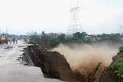 Dehradun cloudburst: Tamsa river floods Tapkeshwar Mahadev temple, Sahastradhara market inundated | Watch