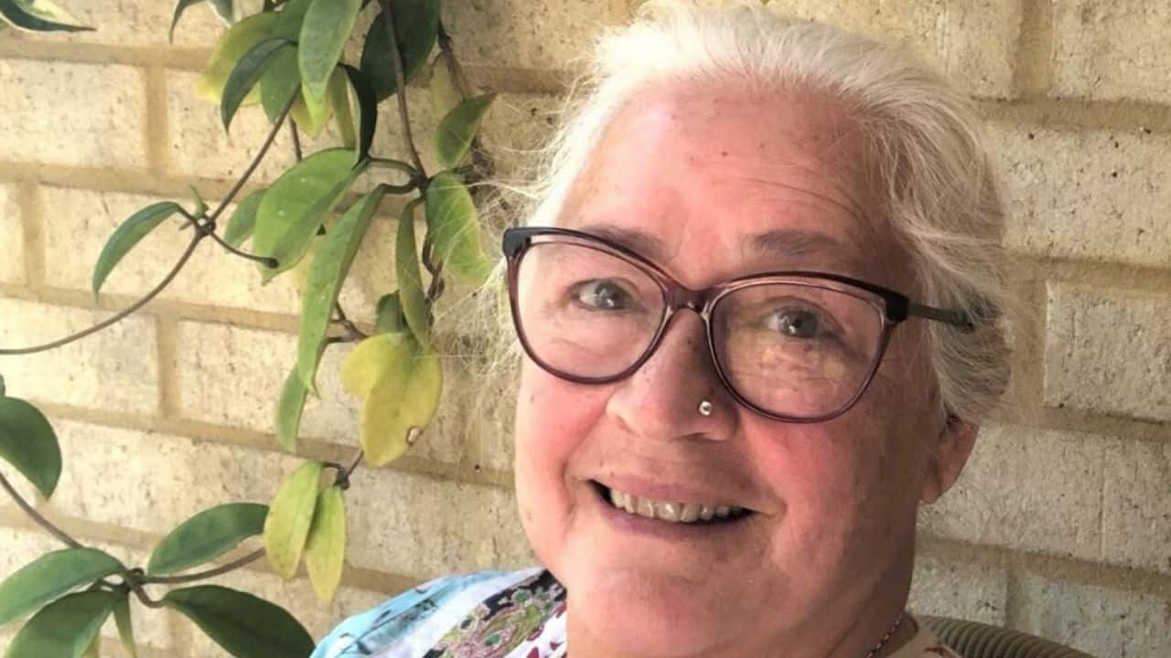 Veteran actress Nafisa Ali resumes Chemotherapy, reveals doctors have said surgery no longer possible