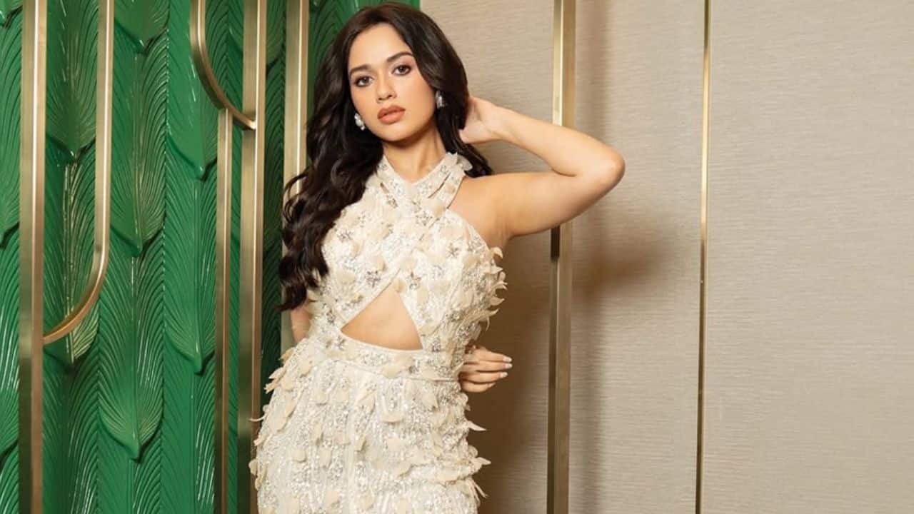 Jannat Zubair’s western wardrobe is a total hit Jannat Zubair’s western wardrobe is a total hit