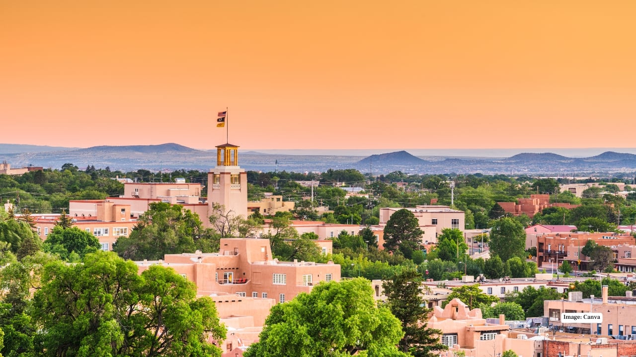 3. New Mexico, USA New Mexico blends culture, history, and stunning desert landscapes. October is festival season, headlined by Albuquerque’s International Balloon Fiesta, where hundreds of colorful balloons paint the dawn sky. Explore Santa Fe’s adobe neighborhoods, art galleries, and the Georgia O’Keeffe Museum for deeper inspiration. (Image: Canva)