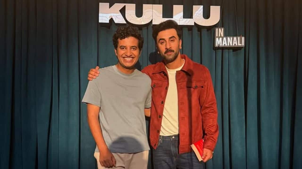 Ranbir Kapoor receives a special gift from Comedian Aaditya Kulshreshth, latter shares heartwarming note for the actor: "What a day yaar"