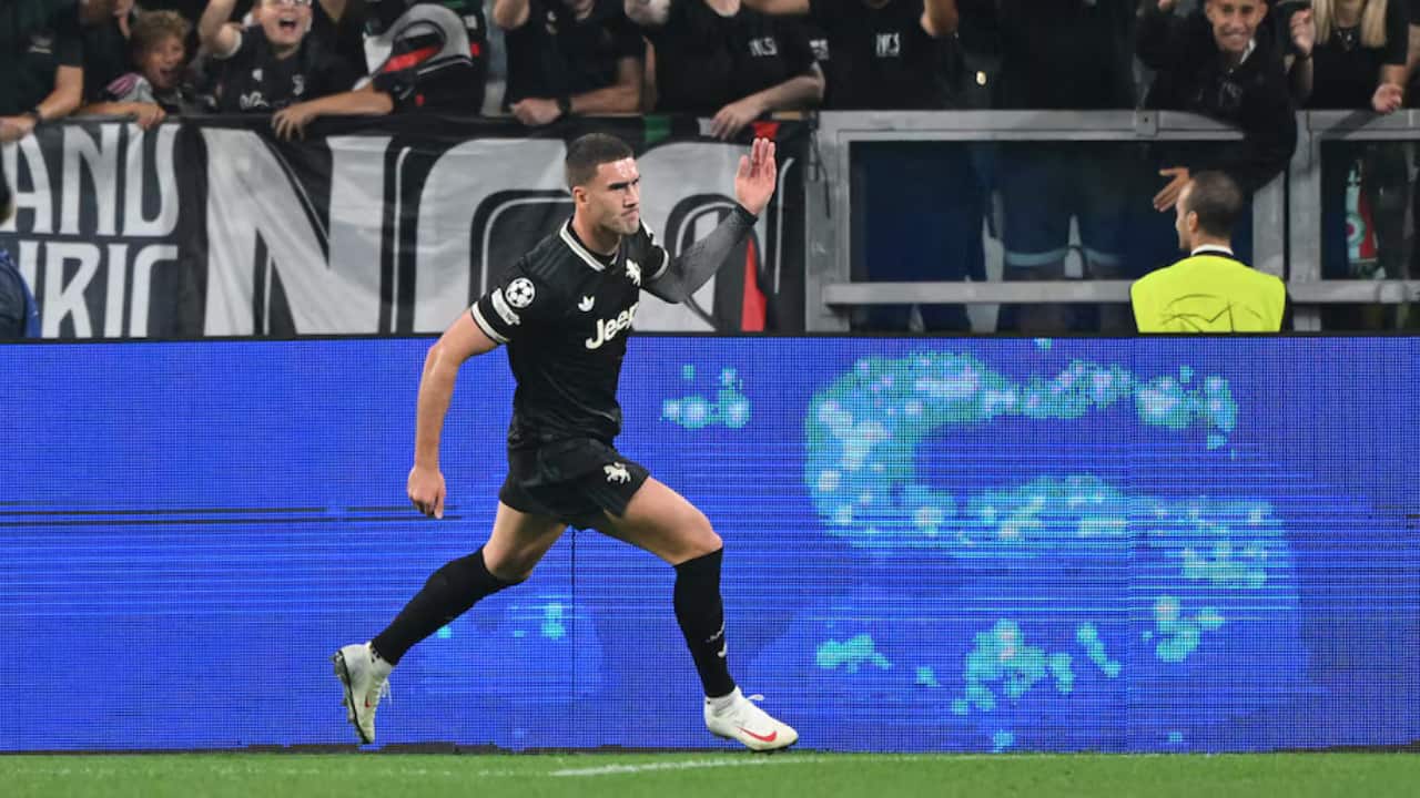Juventus deny Dortmund with last-gasp fightback in eight-goal epic