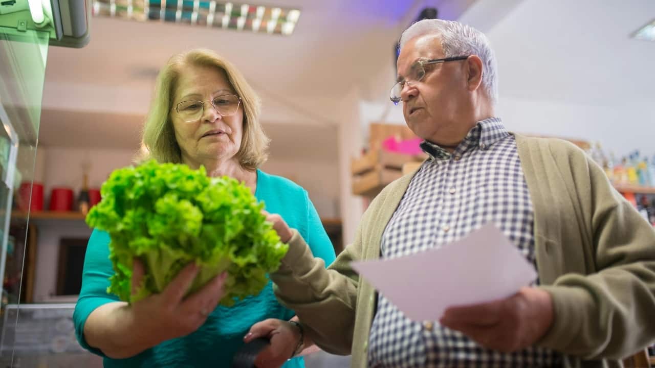 Nutritional needs in old age: Clinical nutritionist reveals why standard diets don’t work for seniors