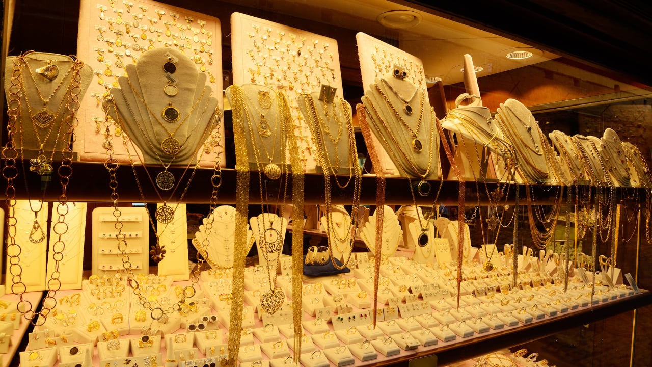 Investing in gold without breaking the bank: A smart saver’s guide
