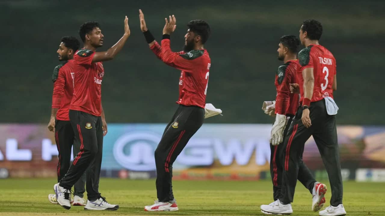Asia Cup 2025 Super Four: Saif Hassan, Towhid Hridoy fifties guide Bangladesh to 4-wicket win over Sri Lanka