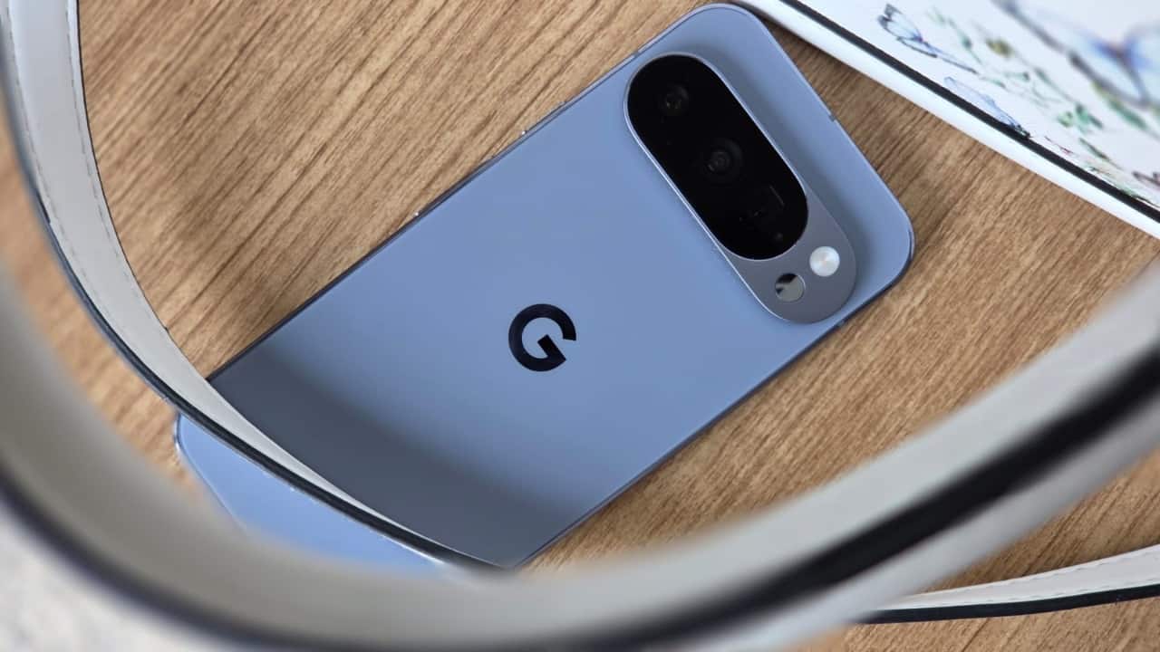 Google Pixel 9 Google’s Pixel 9 carries the Tensor G4 processor and the signature Pixel camera experience. Its clean Android interface, combined with reliable performance and regular software updates, makes it a top pick for Android purists. Available for around ₹58,980, it brings flagship camera capabilities at a mid-premium price.