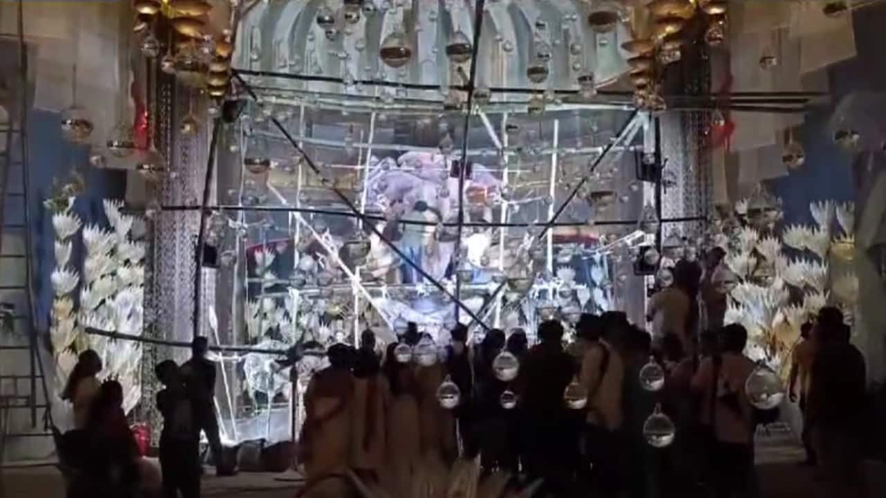 How Kolkata is getting ready for Durga Puja | In pics
