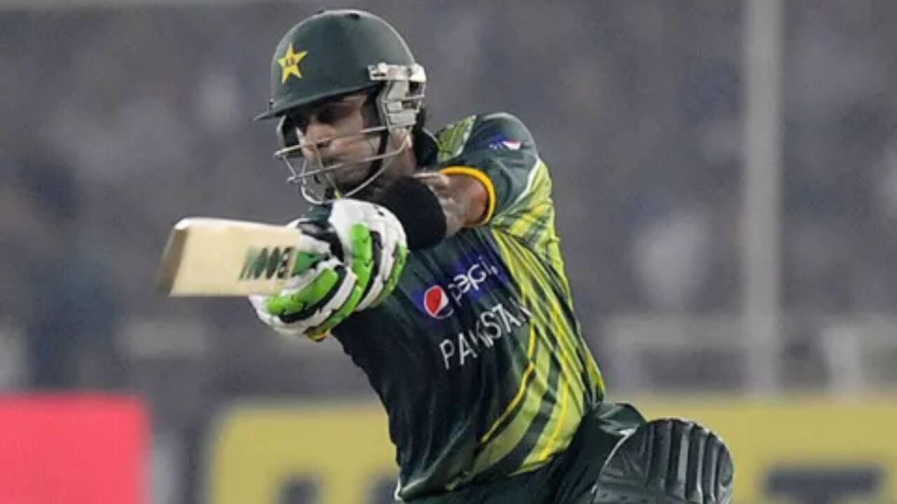 Another Former captain of Pakistan, Mohammad Hafeez, after Malik on the list is in fourth spot, with an average of 156 runs in eight T20Is against India. Hafeez scored at an average of 26. (Photo- BCCI)